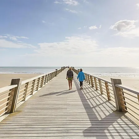 Semesterbostad With Private Pool *