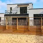 With Private Pool *