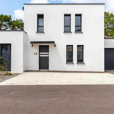 Ferienhaus With Private Pool *
