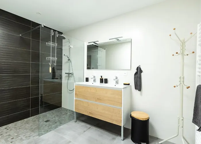 With Private Pool Casa de Férias La Parée Preneau